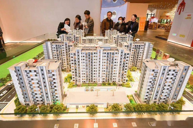 唯品会营销副总裁冯佳路因涉嫌商业贿赂被公司内部调查