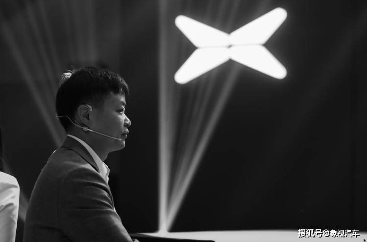 Max Mara与Marcolin续签眼镜授权协议